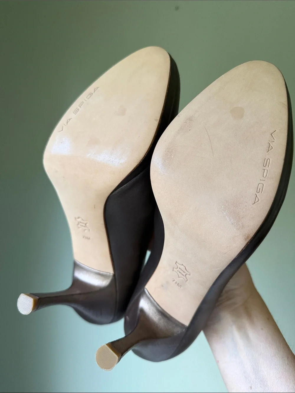 Title: Via Spiga Metallic Bronze Leather Platform Pumps Heels Size 7.5M EUC